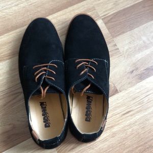 DaDaWen Black Suede Shoes